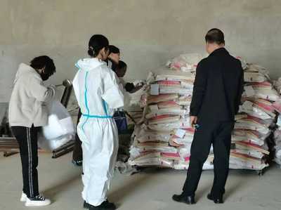 加強(qiáng)養(yǎng)殖環(huán)節(jié)投入品監(jiān)管，保障畜牧業(yè)健康發(fā)展